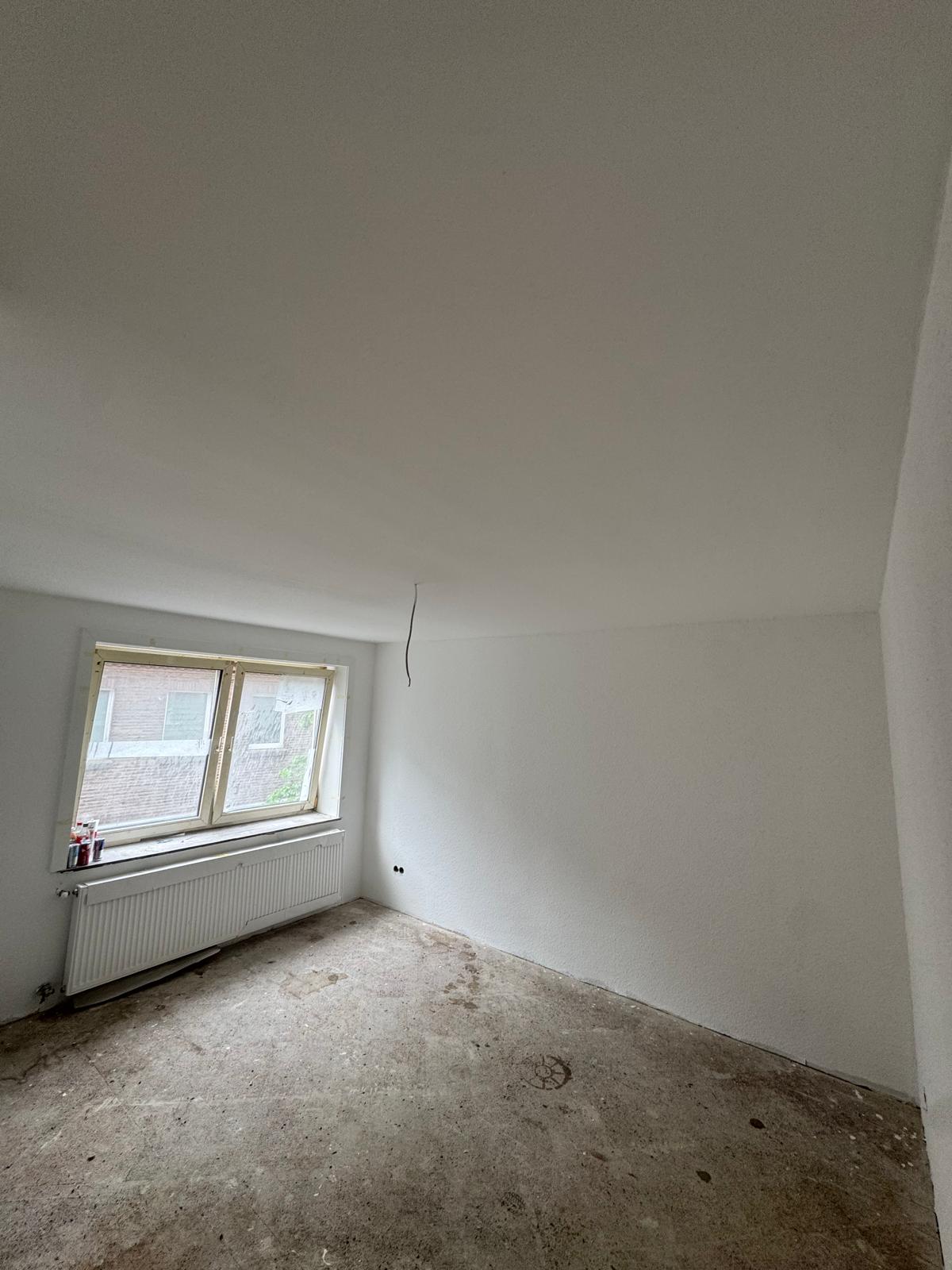 Raum nach der Sanierung durch EK Bau